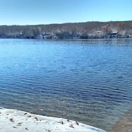 Log Cottage On Blue Lake Kalkaska Exterior photo
